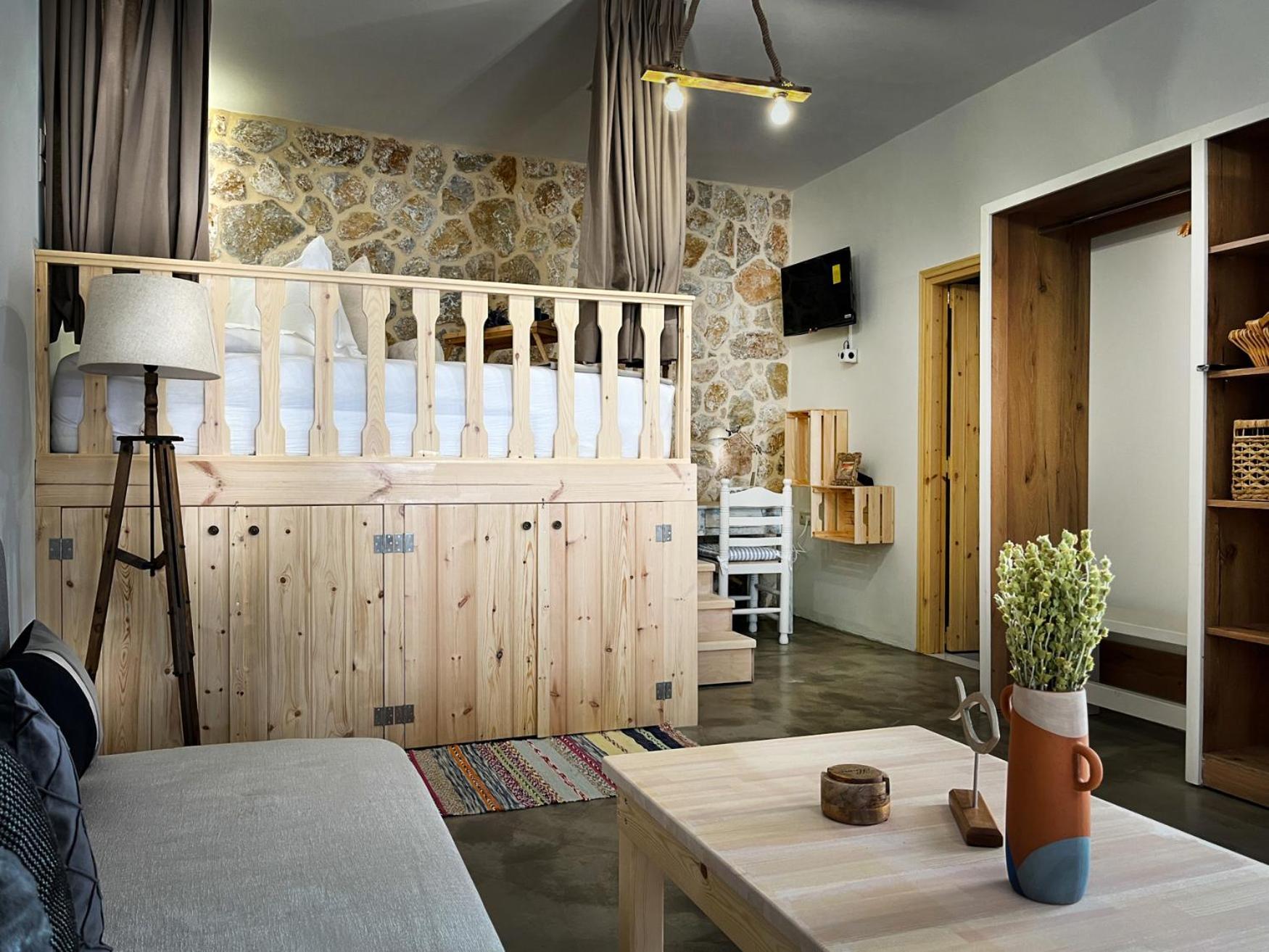 Stonehousekefalos Exterior foto